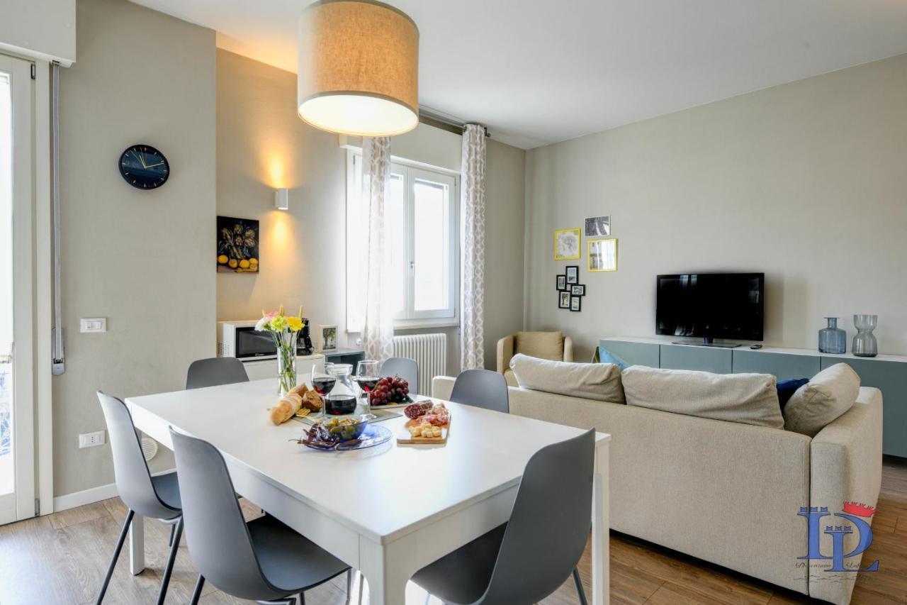 Desenzanoloft Official Partner Marriott Homes & Villas - Bacco Family Apartment デセンツァーノ・デル・ガルダ エクステリア 写真