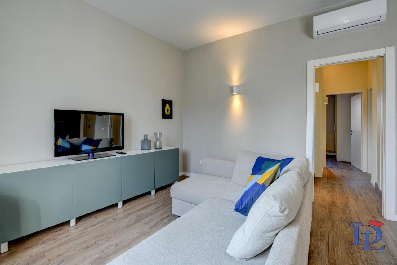 Desenzanoloft Official Partner Marriott Homes & Villas - Bacco Family Apartment デセンツァーノ・デル・ガルダ エクステリア 写真