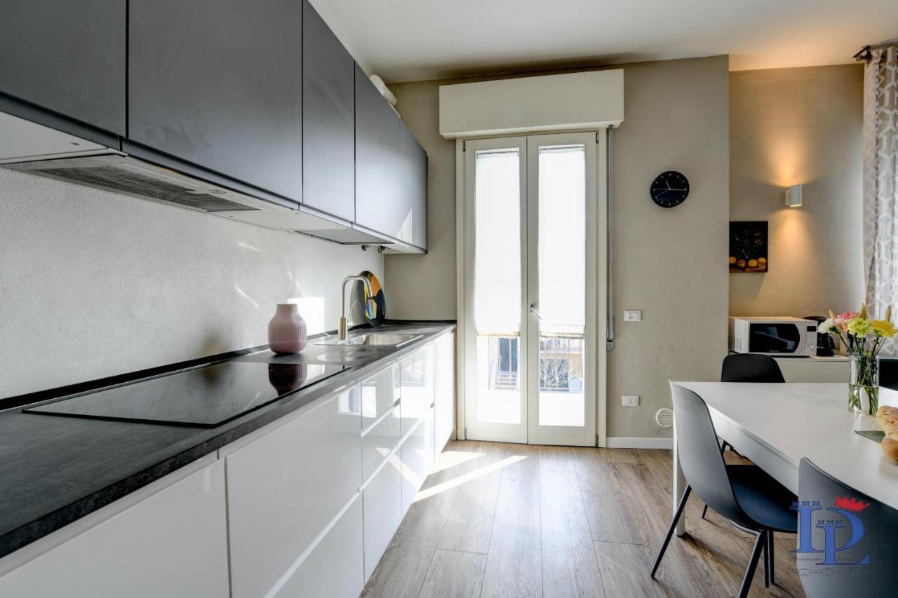 Desenzanoloft Official Partner Marriott Homes & Villas - Bacco Family Apartment デセンツァーノ・デル・ガルダ エクステリア 写真