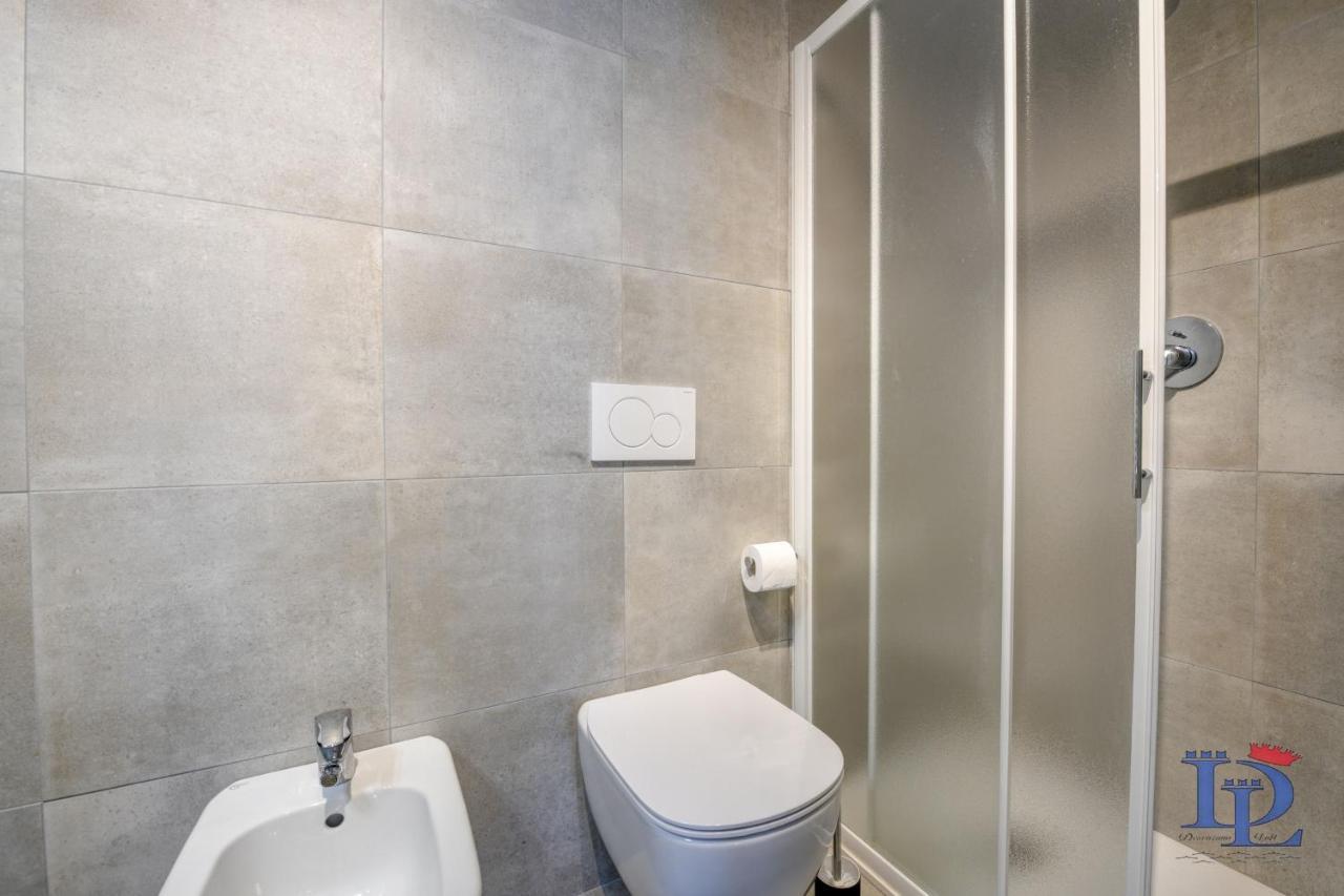 Desenzanoloft Official Partner Marriott Homes & Villas - Bacco Family Apartment デセンツァーノ・デル・ガルダ エクステリア 写真