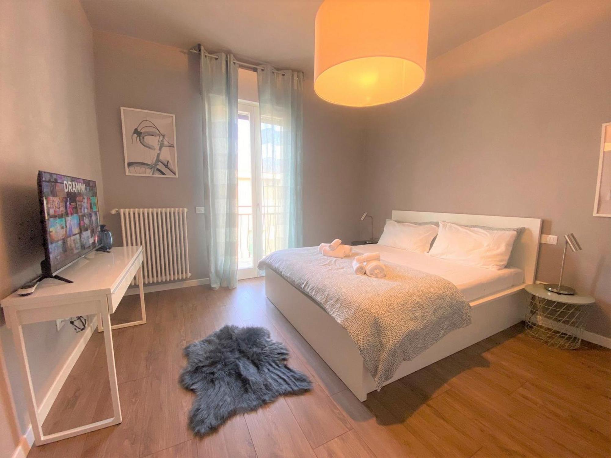 Desenzanoloft Official Partner Marriott Homes & Villas - Bacco Family Apartment デセンツァーノ・デル・ガルダ エクステリア 写真